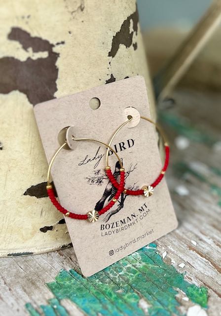 Scarlet Red & Gold Star Seed Bead Hoop Earrings