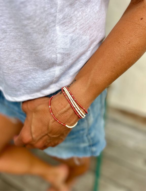 Brick Red, White & Silver or Gold Sprinkled Beaded 5-Wrap Bracelet