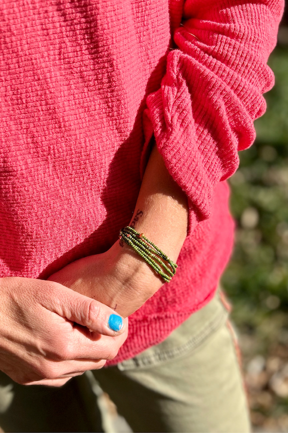 Hunter Green & Gold Sprinkled Beaded 5-Wrap Boho Stacked Bracelet