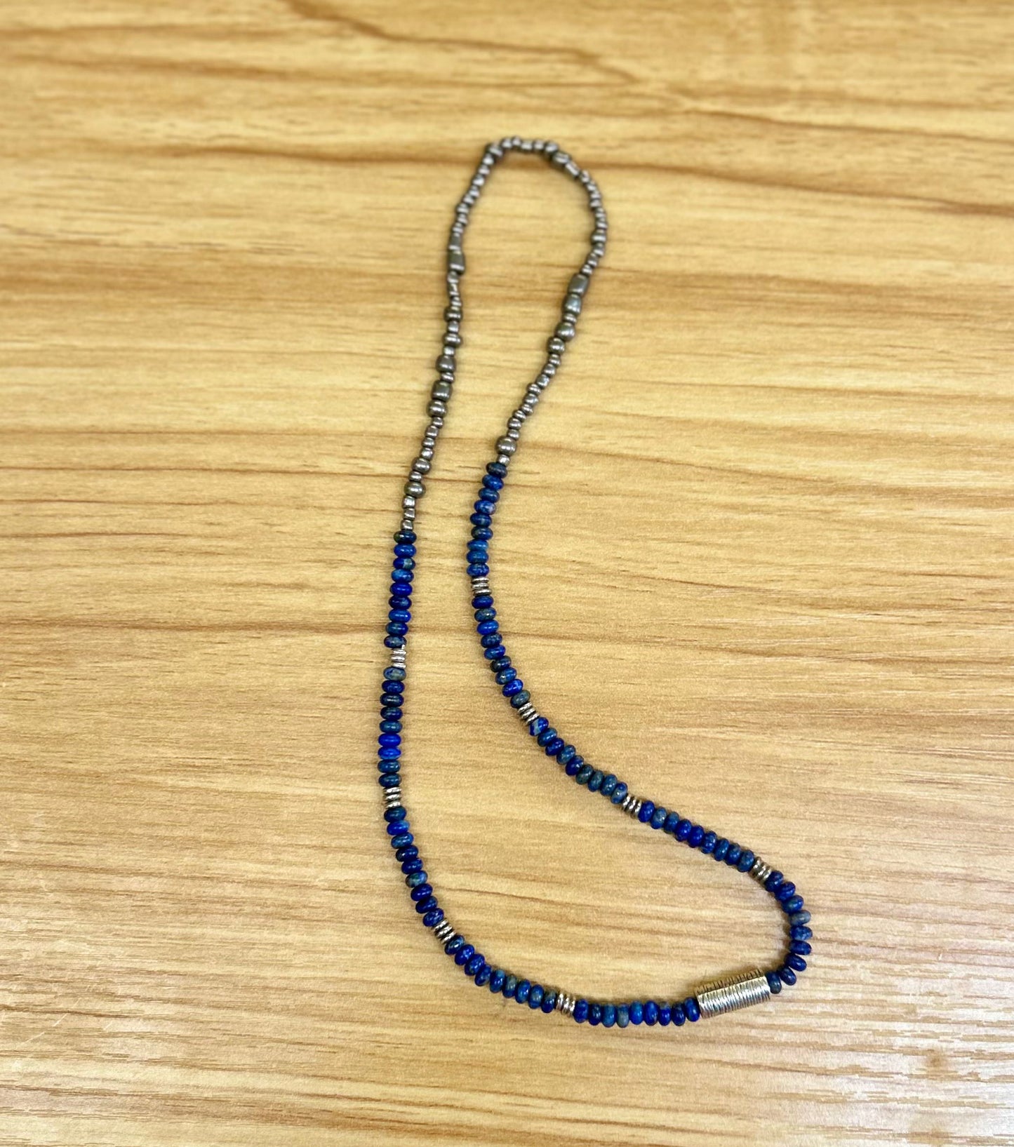 Lapis Lazuli Gemstone Stretchy Necklace – Boho Jewelry with Silver Bar Pendant