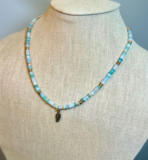 Amazonite Gemstone Stretchy Necklace – Boho Jewelry with Silver Leafy Feather Pendant
