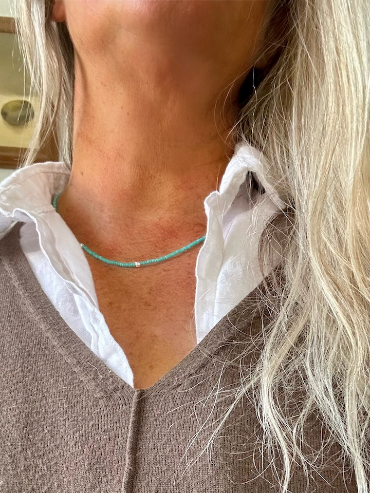 Simply Delicate Turquoise Seed Bead Stretchy Necklace with Corrugated Silver Beads