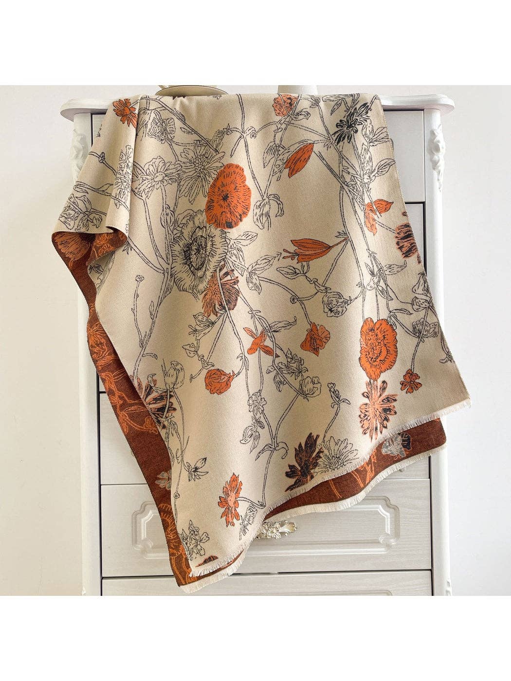 Scarvii - Reversible Botanical Jacquard Shawl: Blue