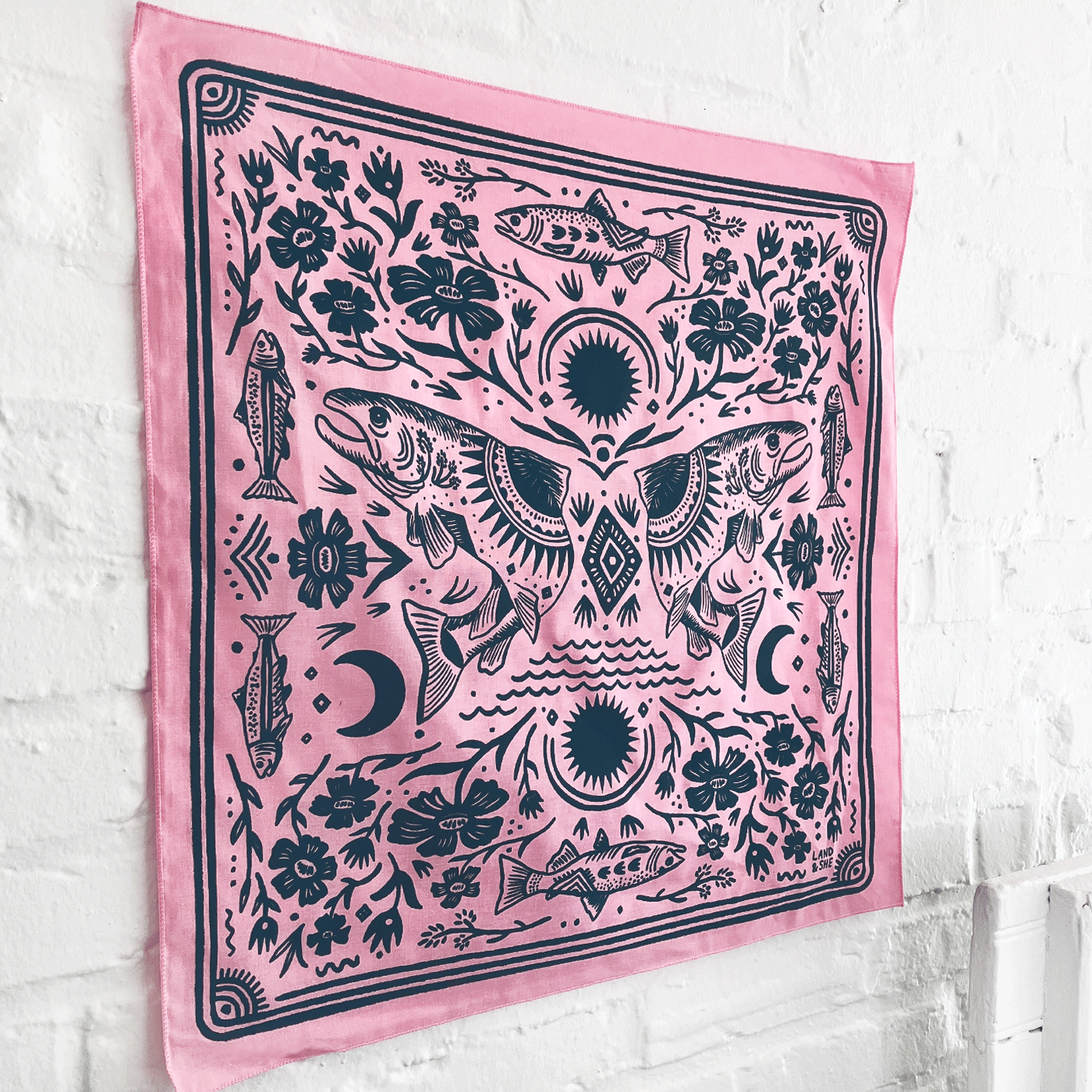 Salmon In Spring Bandana: 21x21 inches