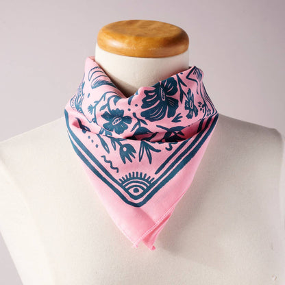 Salmon In Spring Bandana: 21x21 inches