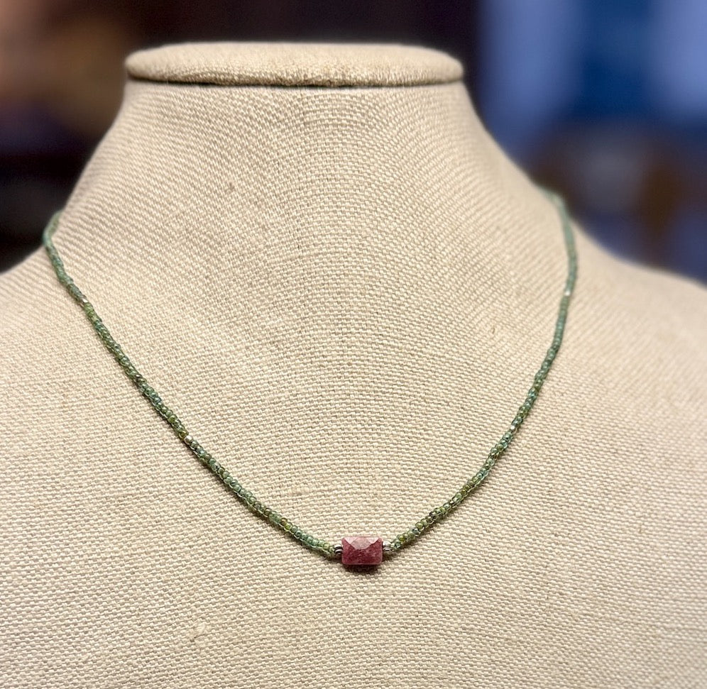 Stretchy Speckled Green Seed Bead Necklace with Strawberry Quartz Pendant