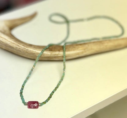 Stretchy Speckled Green Seed Bead Necklace with Strawberry Quartz Pendant