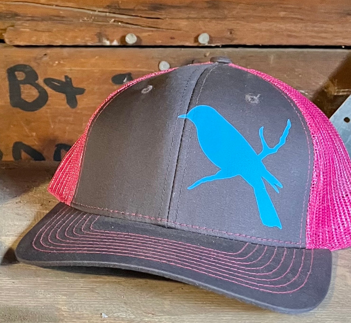 Metal Grey & Pink Blue-Bird Women's Trucker Hat