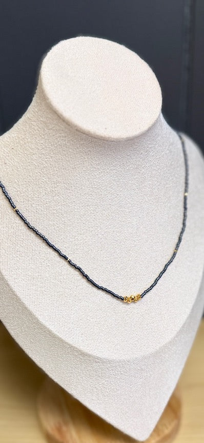 Steel Grey Seed Bead Necklace with Gold-Plated Pure Silver Nuggets – Delicate Stretchy Layering Necklace (Copy)