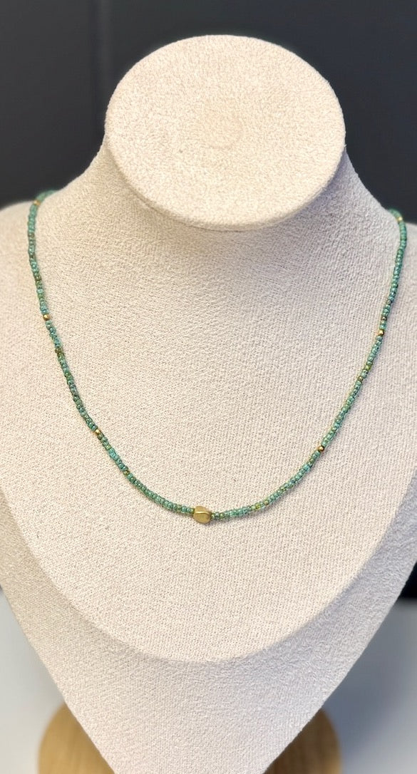 Speckled Green Stretchy Seed Bead Necklace with Wavy Gold Nugget Charm