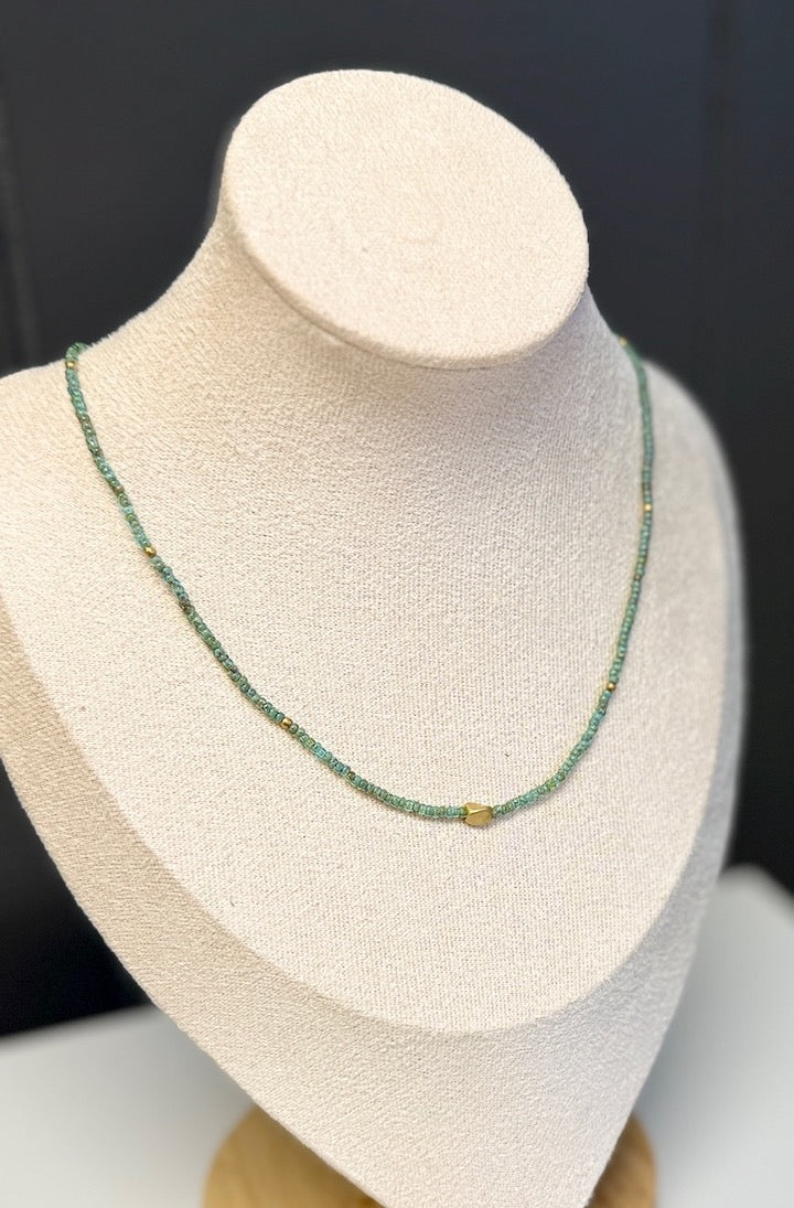 Speckled Green Stretchy Seed Bead Necklace with Wavy Gold Nugget Charm