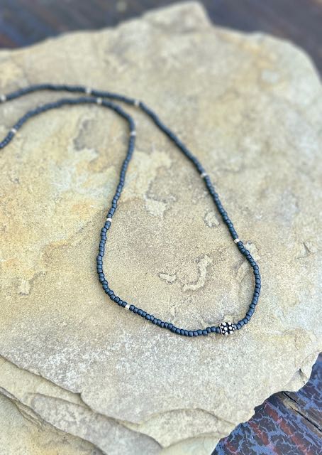 Charcoal Grey & Beady Silver Charm Stretchy Seed Bead Pendant Necklace