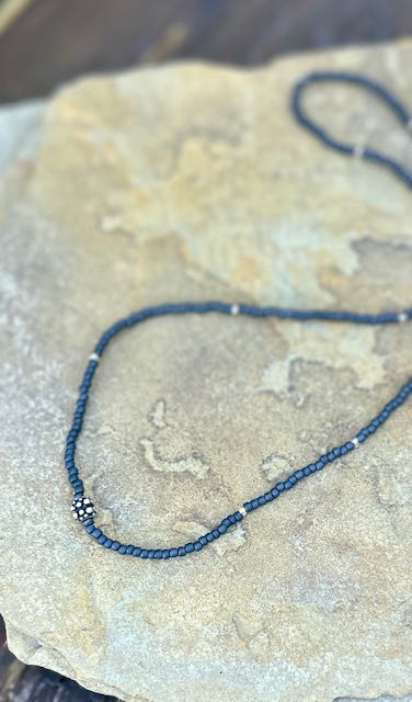 Charcoal Grey & Beady Silver Charm Stretchy Seed Bead Pendant Necklace