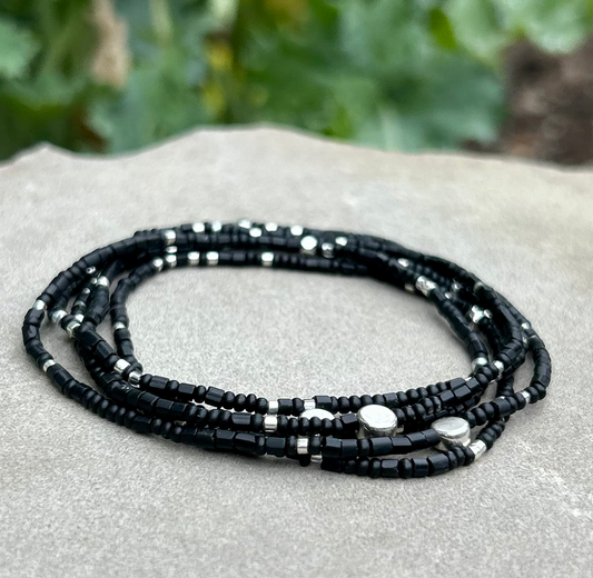 Black Silver-Sprinkle Beaded 5-Wrap Bracelet