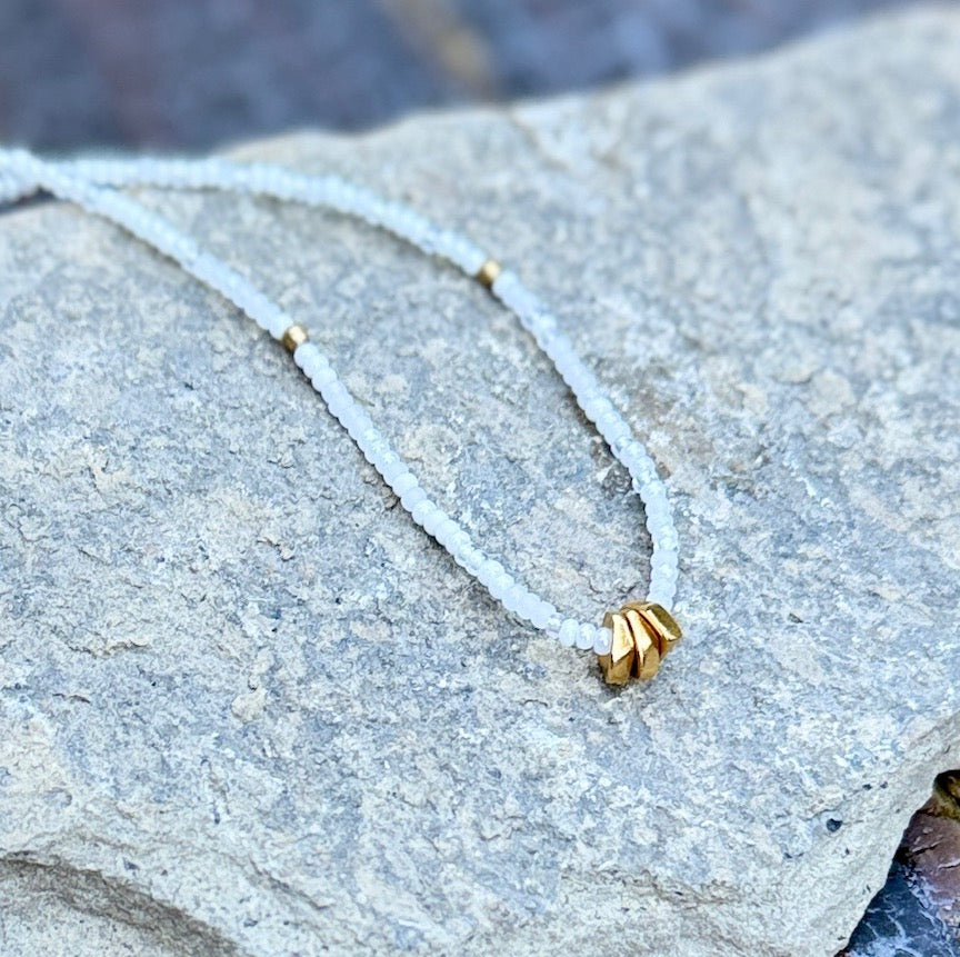 Ivory Glow Stretchy Seed Bead Necklace with Gold Nugget Charms