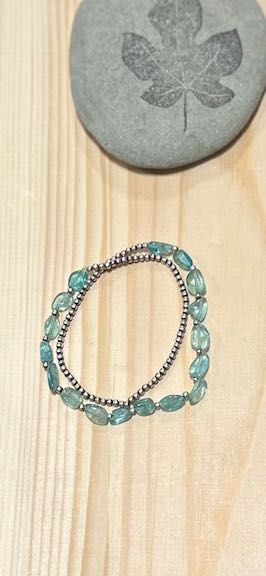 Light Blue Aquamarine & Silver Beaded Gemstone Bracelet