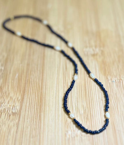 Stretchy Navy Blue Seed Bead & Freshwater Pearl Sprinkled Necklace