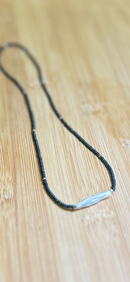 Stretchy Steel Gray Seed Bead & Freshwater Pearl Bar Necklace