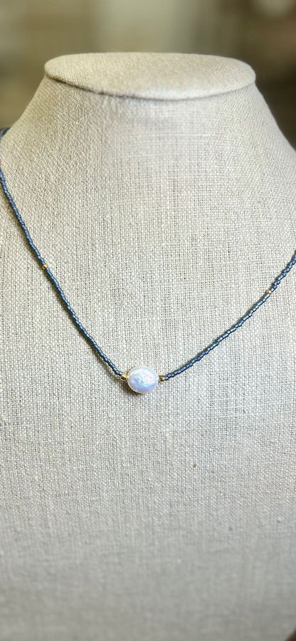 Stretchy Steel Gray Seed Bead & Freshwater Pearl Coin Necklace