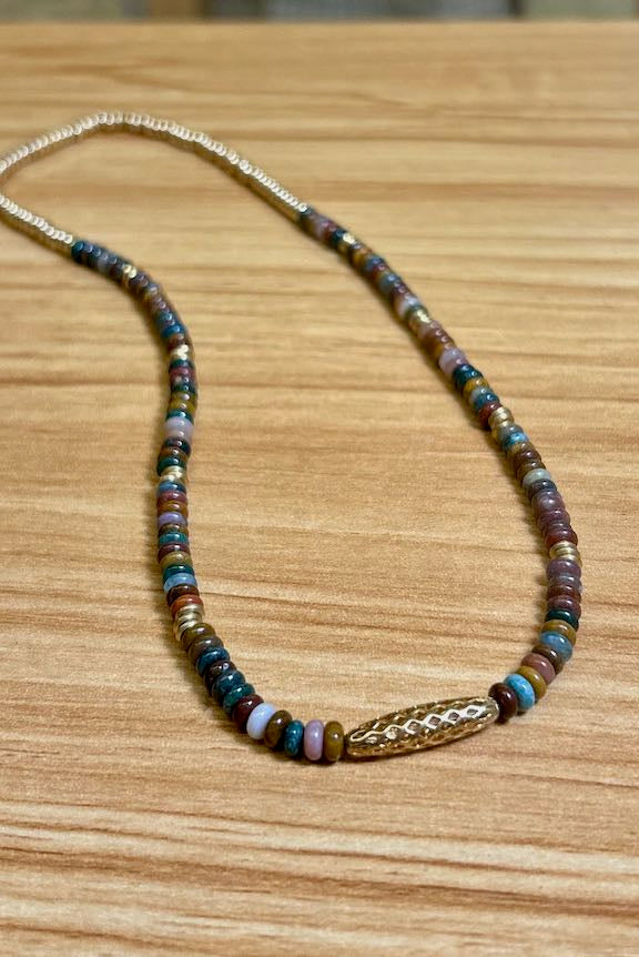 Ocean Jasper Gemstone Stretchy Necklace – Boho Jewelry with Gold Lattice Bar Pendant