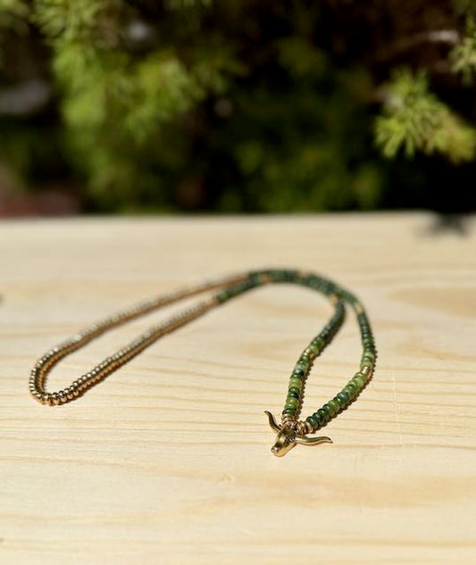 Olive Jasper Gemstone Stretchy Necklace – Boho Jewelry with Gold or Silver Steer Skull Pendant