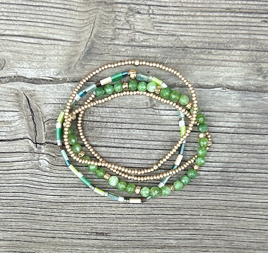 Tila Set Grassy Meadow with Emerald Agate Stretchy Beaded Bracelet