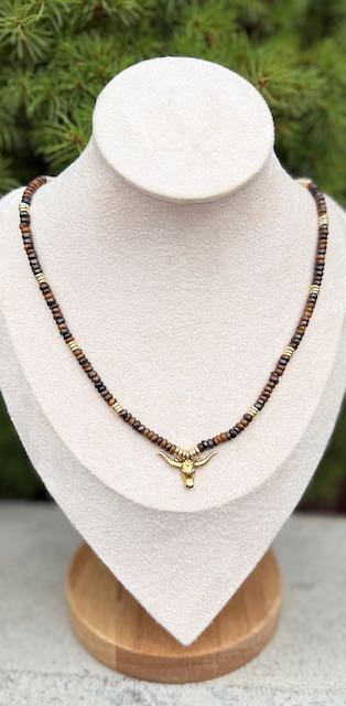 Tiger’s Eye Gemstone Stretchy Necklace – Boho Jewelry with Gold or Silver Steer Skull Pendant