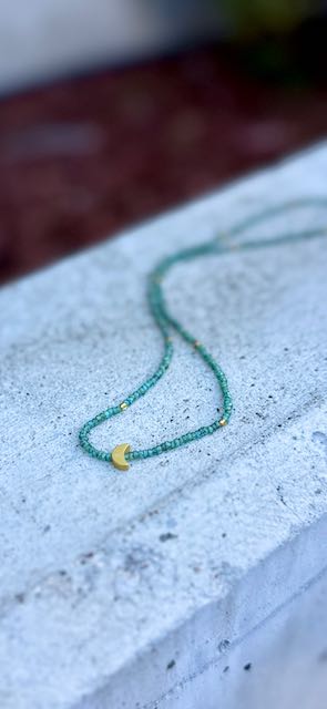 Speckled Green Stretch Seed Bead Boho Necklace with Gold Crescent Moon Charm – Handmade Minimalist Jewelry