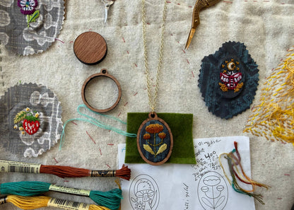 Folk Flowers Embroidery Necklace Kit