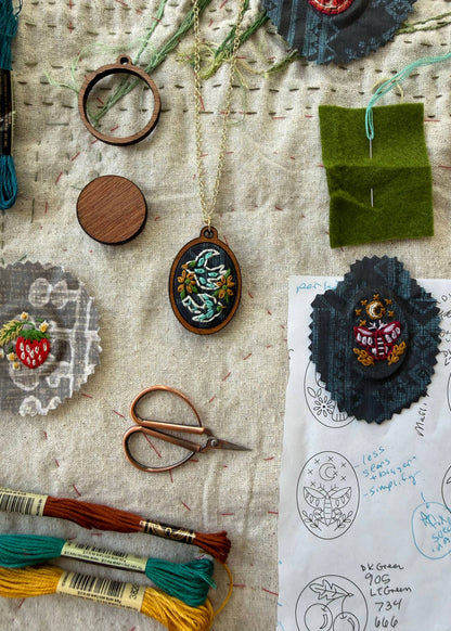 Birds Embroidery Necklace Kit