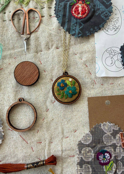 Flowers Embroidery Necklace Kit